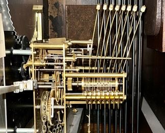 Beautiful and working Ridgeway Grandfather Clock Model 216, Movement -GW, Cherry Finish 