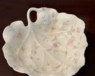 Porcelain Leaf Dish