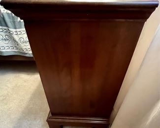 Jamestown-Sterling Dresser with All Dovetail Drawers