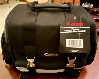 Canon DLSR Camera Bag 200DG