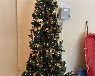 Pre-Lit Christmas Tree, perfect for a Bedroom or Apartment.