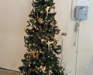 Pre-Lit Christmas Tree, perfect for a Bedroom or Apartment.