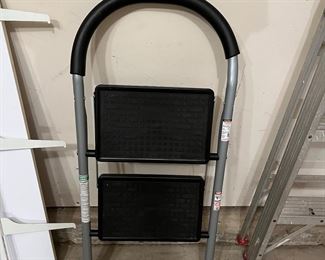 Step Stool/Ladder