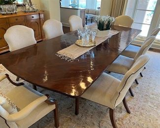Dining Table (close)