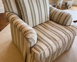 Swivel Club Chairs with Ottoman