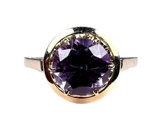 14kt Yellow Gold Imitation Alexandrite Ring