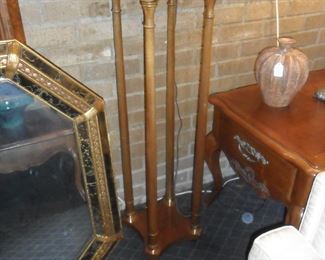 2 matching plant stand