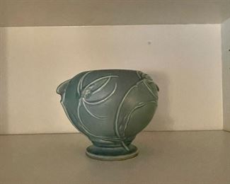 Roseville vase