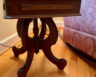 Antique victorian side table with marble top.