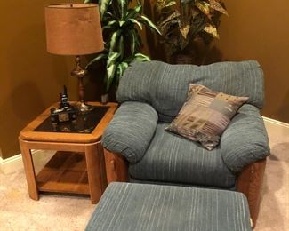 A little MCM groove for you