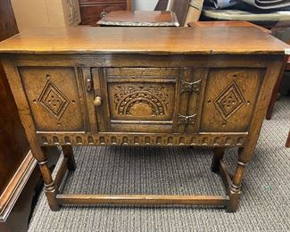 oak sideboard / console