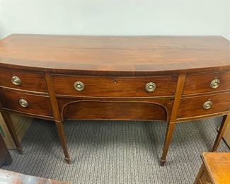 Antique Hepplewhite Sideboard with deep decanter drawer, 2 center drawers and 2 side drawers