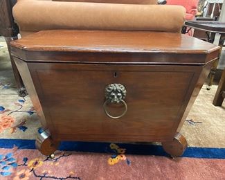 wine cooler / cellaret with tin tub
