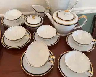 ROSENTHAL PRISCILLA China Set Complete