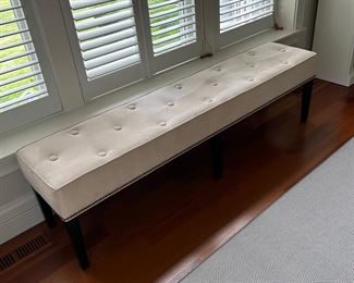 Tufted Bench
