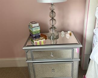 1 of 2 nighstands lamps