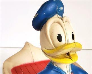 DISNEY DONALD DUCK SOAP DISH RUBBER VINTAGE