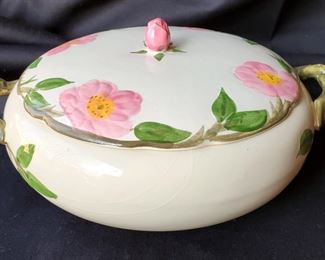 FRANCISCAN DESERT ROSE COVERED CASSEROLE DISH BOWL