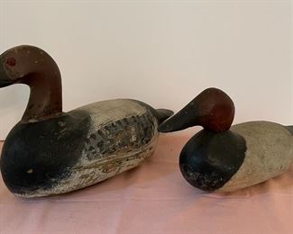 Vintage Primitive Large Carved, Painted Wooden Goose & Duck Decoy, Glass Eye 
