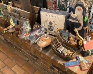 Large Collection of Noahs Ark