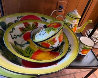 Vintage Enamelware Fruit pattern set