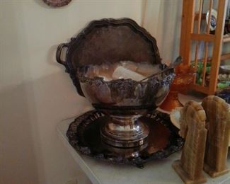LARGE SILVERPLATE PUNCH BOWL WITH TRAY, CUPS AND LADLE