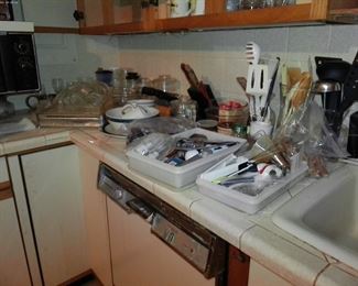 KITCHEN UTENSILS & ITEMS