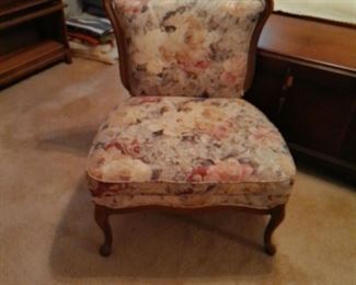 FRENCH PROVINCIAL SLIPPER CHAIR