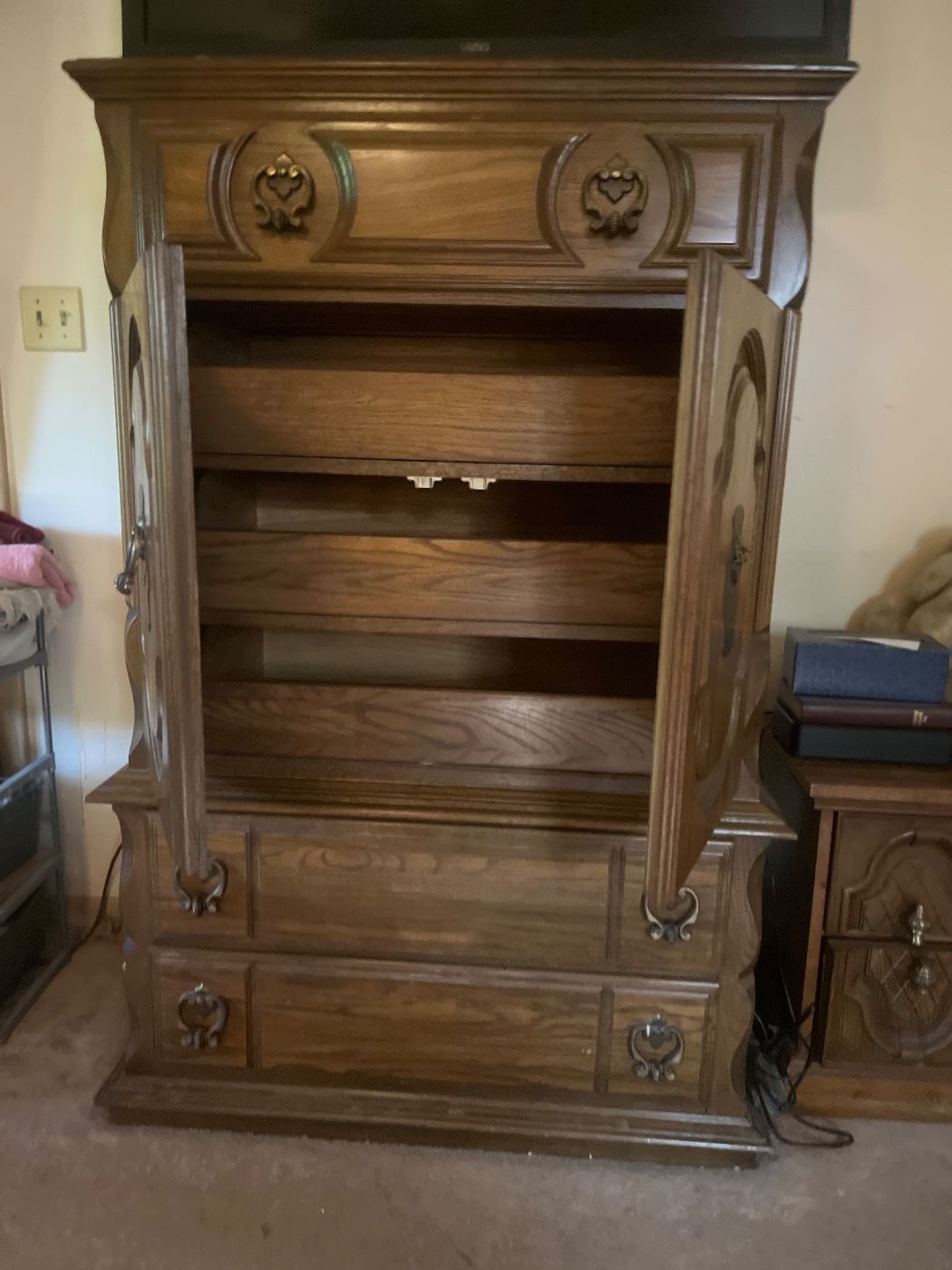 Estate Sale with Antiques in North Little Rock, AR starts on 8/4/2023