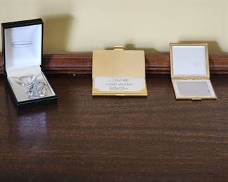 ASSORTED ACCESSORIES