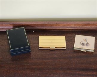 ASSORTED ACCESSORIES