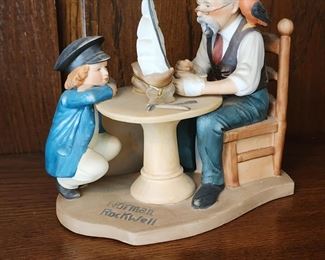 VINTAGE "SEA CAPTAIN" NORMAN ROCKWELL FIGURINE