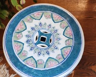 VINTAGE PORCELAIN GARDEN STOOL