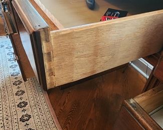 VINTAGE CHIPPENDALE MAHOGANY DESK