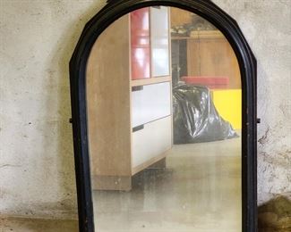VINTAGE ARCHED WALL MIRROR