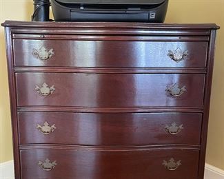 VINTAGE 4 DRAWER DRESSER