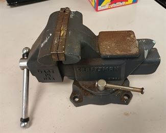 craftsman bench vice