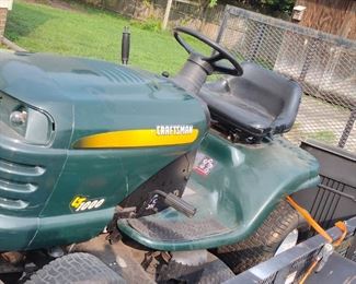 craftsman riding lawn mower we'll probably need a battery and maybe a carb clean. It ran and then sat for a year with gas in it. selling it as is 