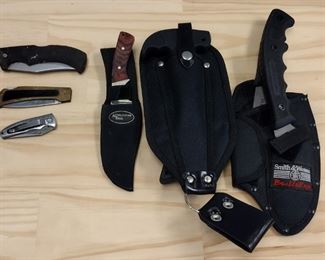 Pocket knives and fixed blades