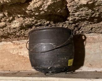 Vintage Cast Iron Cauldron 