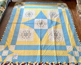 Vintage Handmade Quilt 