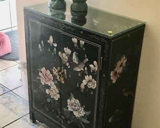 Japanese commode