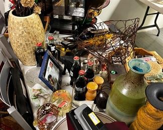 records, nickknacks, vases