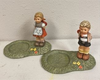 IR6070 Hummel Goebel Sending My Love For Someone Special Flower Holders