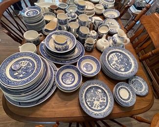 blue willow blue and white dishes