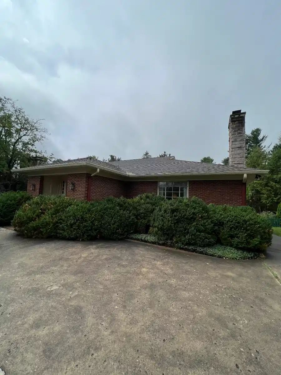 Blue Moon Estate Sale in 40502 in Lexington, KY starts on 8/18/2023