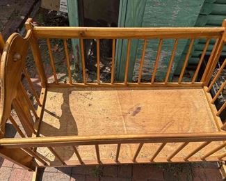 Bassinet Needs Repair 