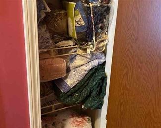 Mystery Lot Assorted Size Quilts And Sheets 