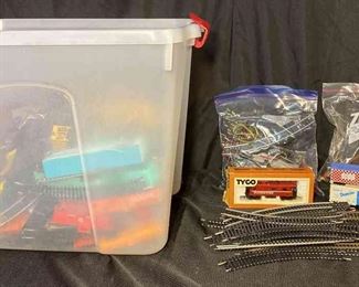 Tyco And Other Model Train Lot 