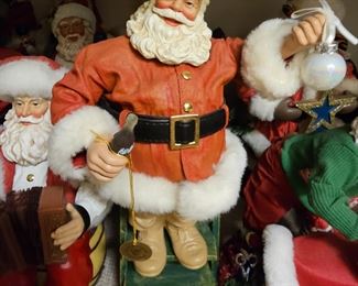 Clothtique Santa Possible Dreams